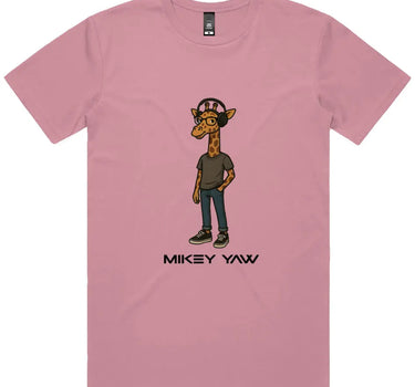 Fly Giraffe Short Sleeve Staple T-Shirt