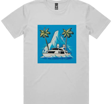 Yachting in Greenland Short Sleeve Staple T-Shirt Apliiq